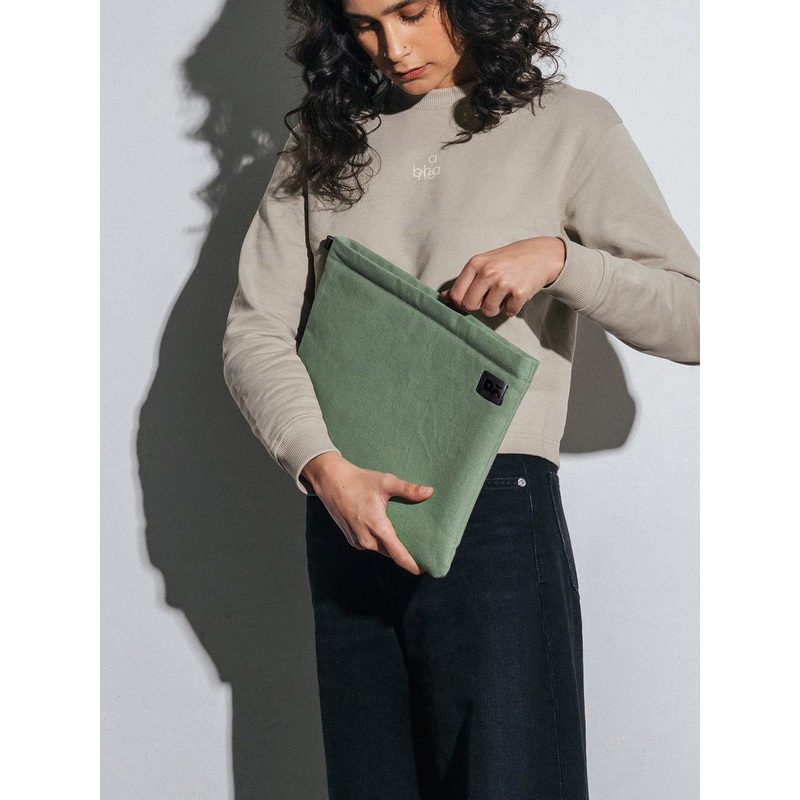 DailyObjects Unisex Mint Green Skipper Sleeve Medium For MacBook Air\u002FPro 33.02cm (13 inch)