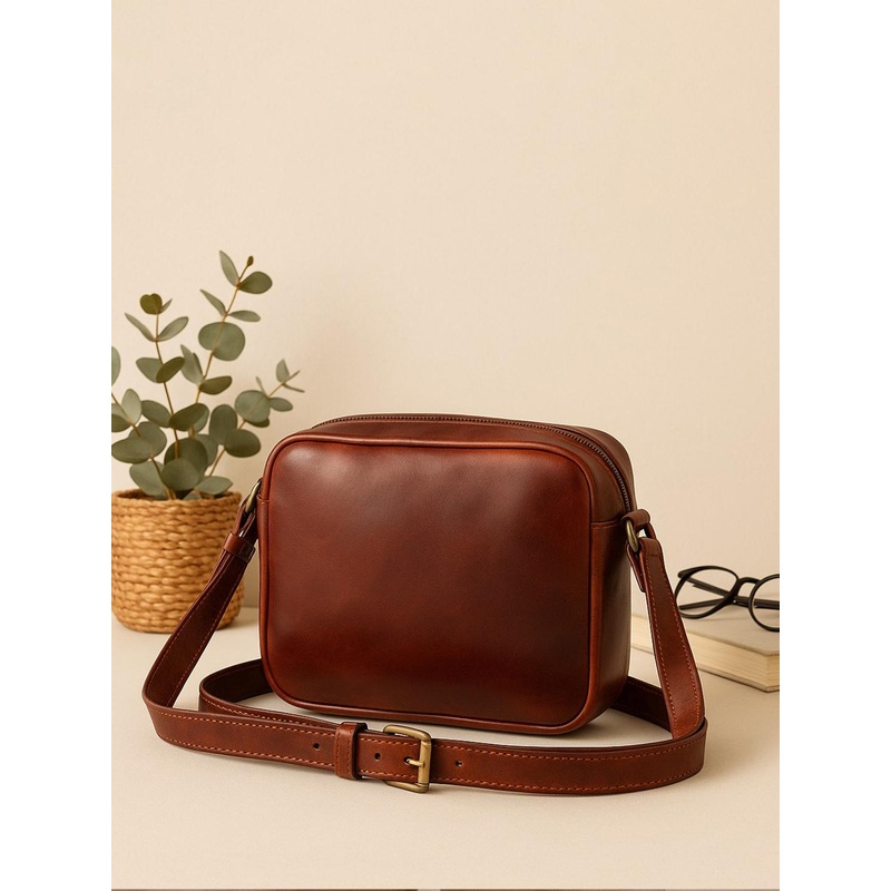 Celtic Unisex Solid Structured Leather Sling Bag