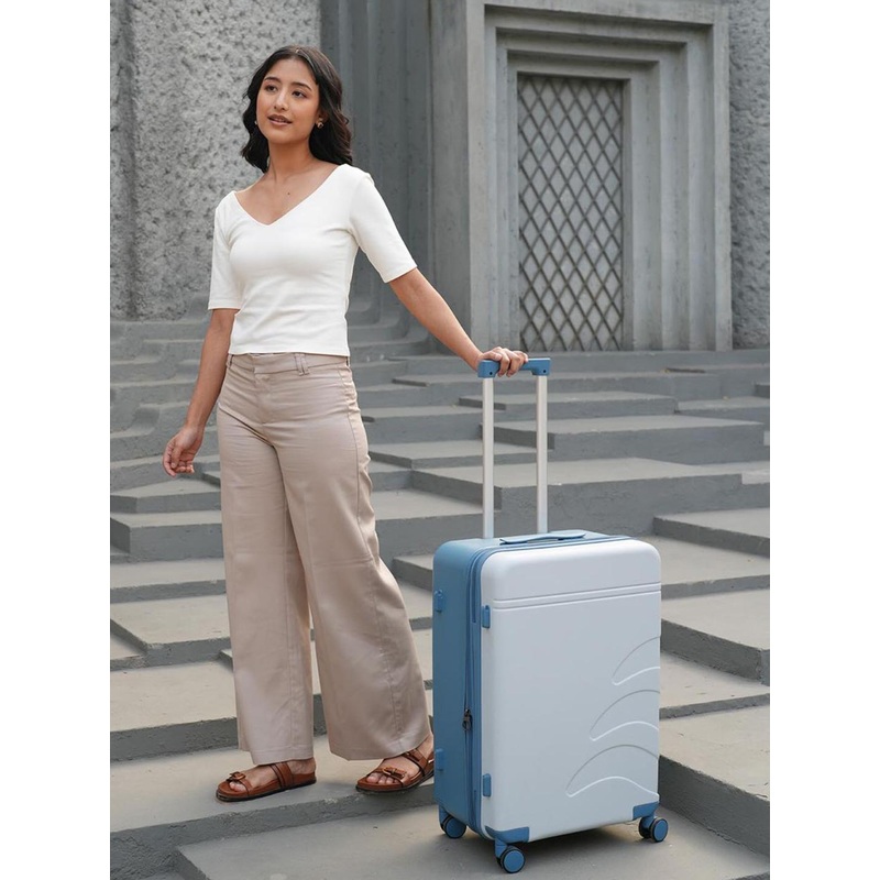 Assembly Flowe Blue Expandable Trolley Suitcase 24 Inches