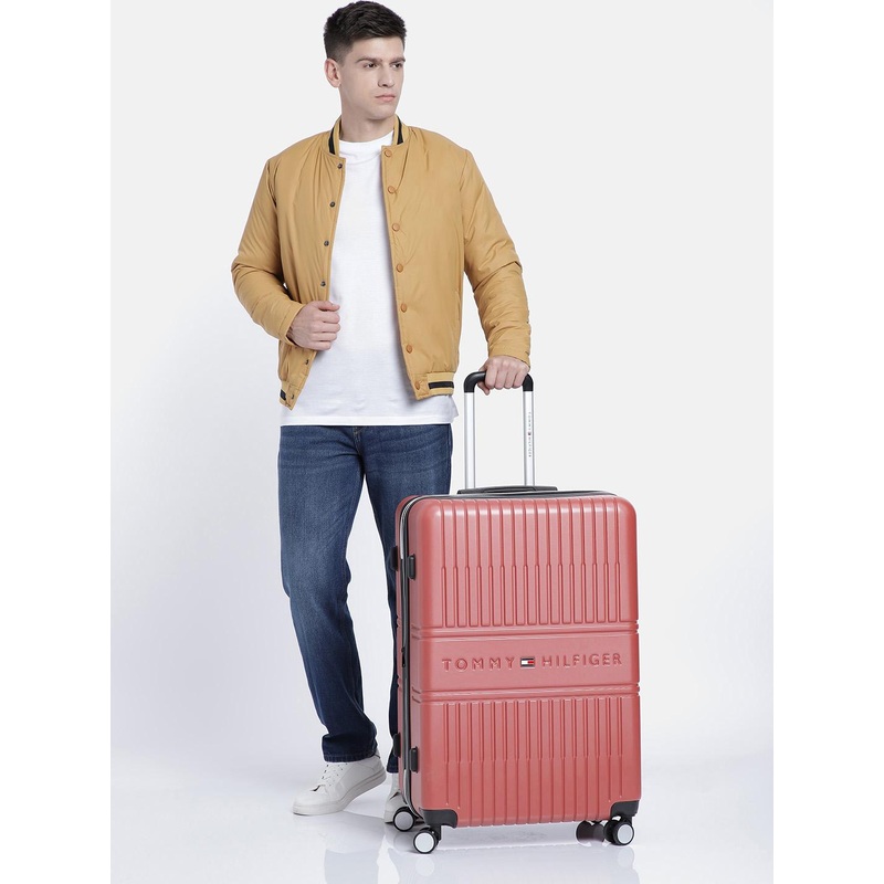 Tommy Hilfiger Textured Stanford Large Trolley Suitcase