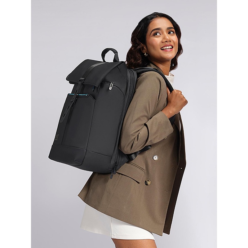 Urban Jungle By Safari Unisex Water Resistant Black Laptop Backpack 25 Liters