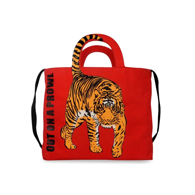 Colorbar Printed Structured Handheld Bag