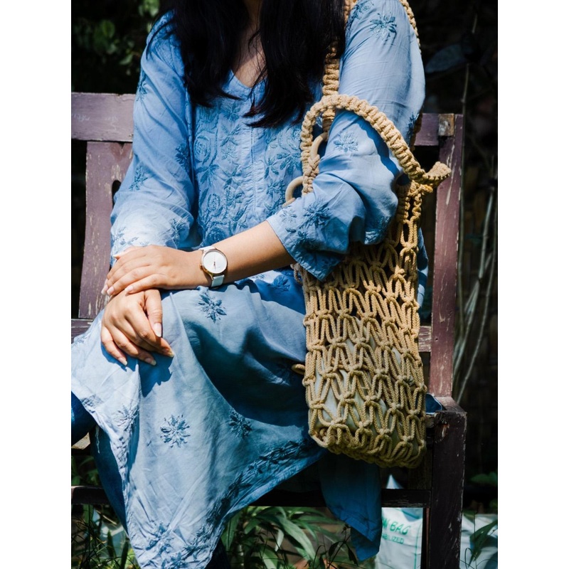 DECORDILL Hand-Knotted Cotton Structured Handheld Bag