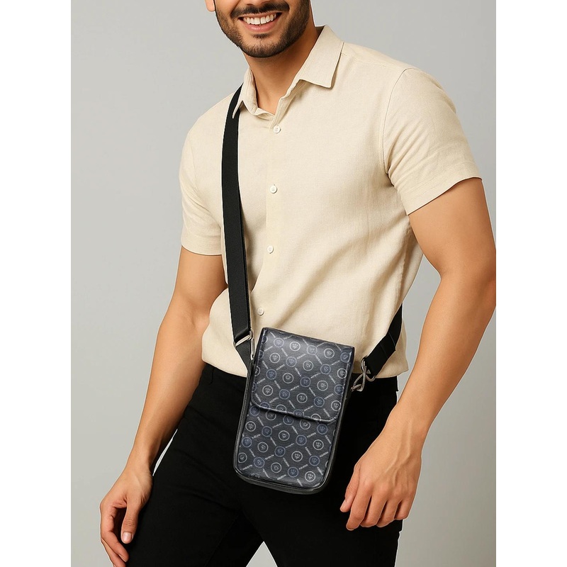 AQUATAN Men Printed Messenger Bag