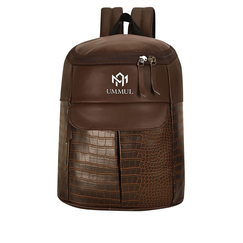 Ummul Men Textured Shoe Pocket Backpack
