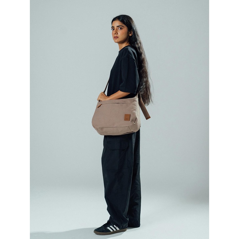 DailyObjects Bowling Shoulder Bag