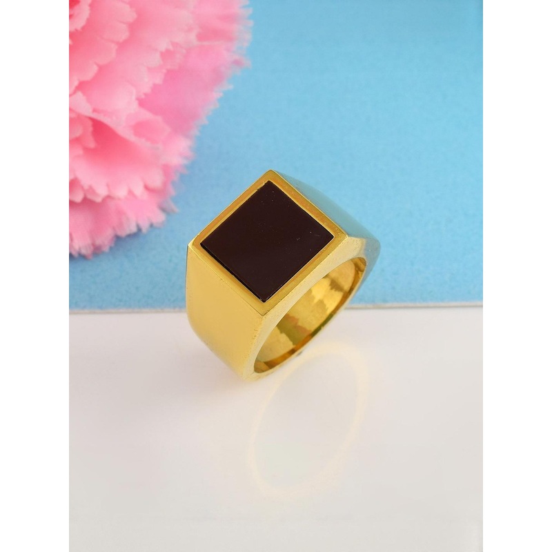 Brass Goldplated Flat sheet Black Onyx Signet Fashion Fingerring