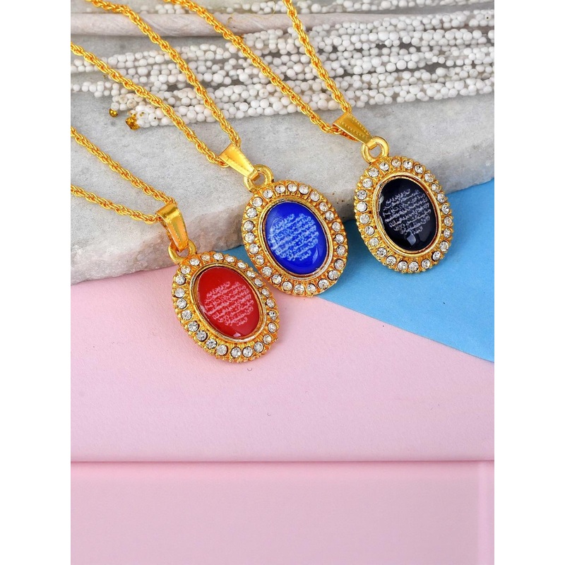 DZINETRENDZ Pack Of 3 Gold-Plated Pendant With Chain