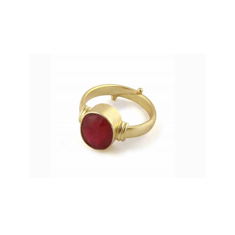 RAVIOUR LIFESTYLE Gold Plated Ruby Studded Finger Ring