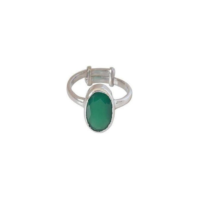 RAVIOUR LIFESTYLE Sliver Plated Emerald Studded Finger Ring