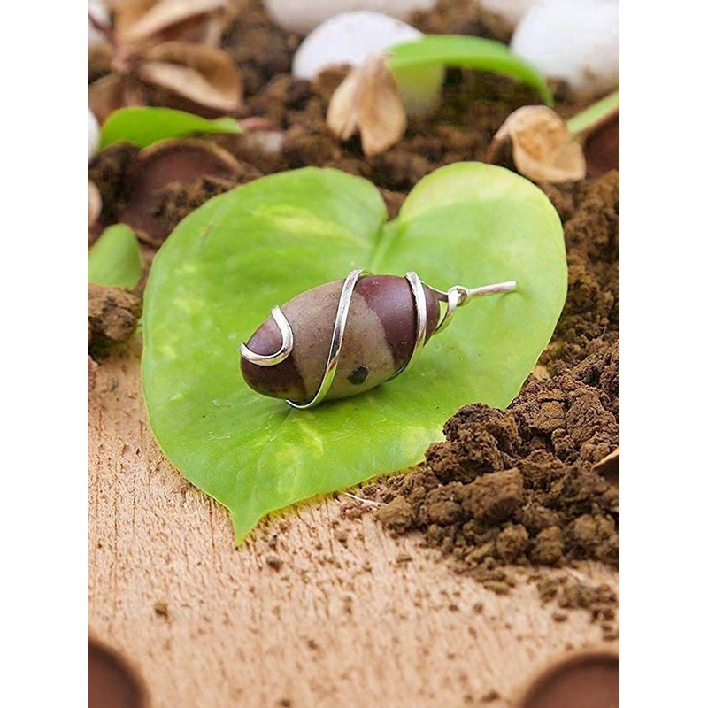 RAVIOUR LIFESTYLE Unisex Narmada Shivling Narmadeshwar Shiva Lingam Pendant