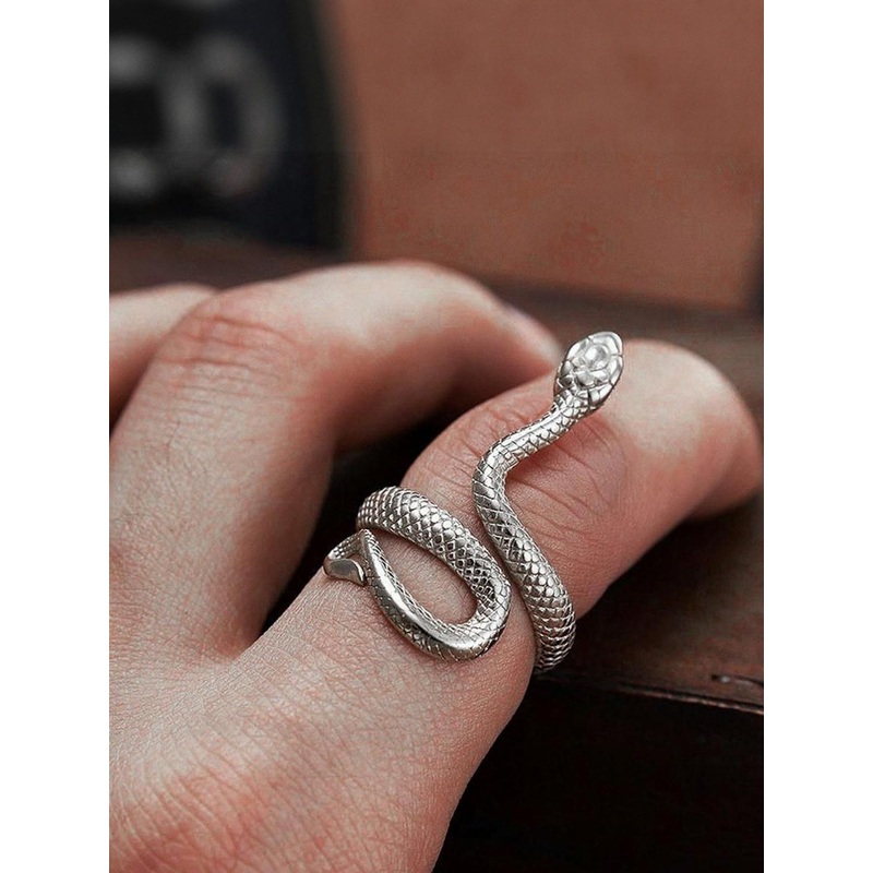 Teeragaj Textured Finger Ring