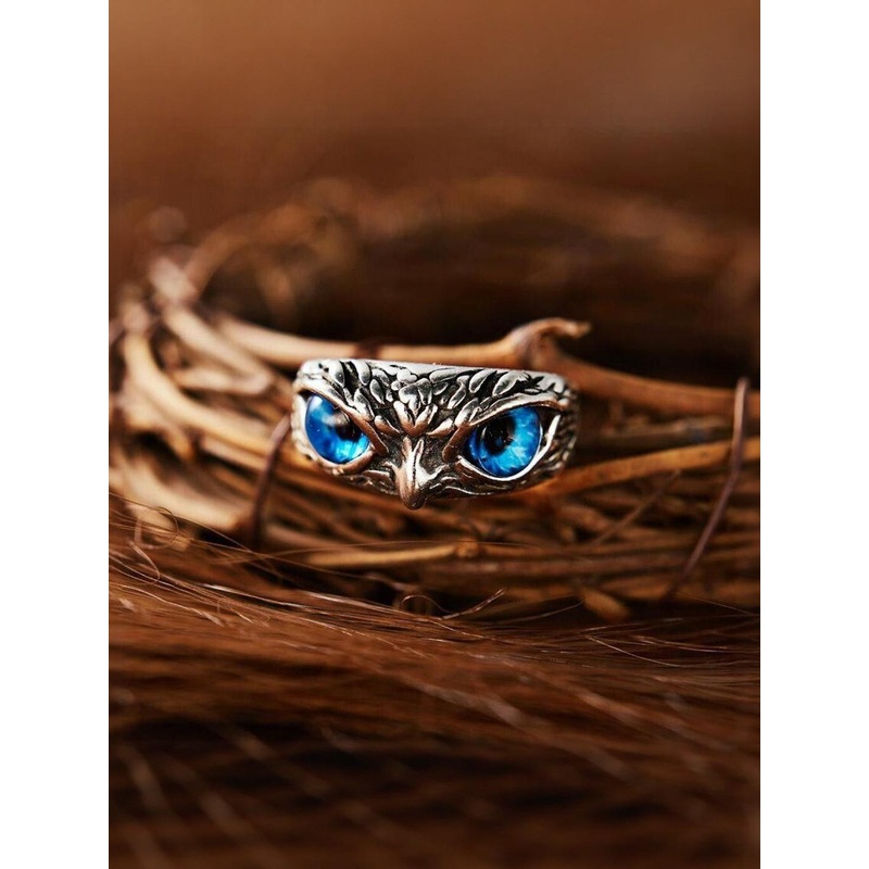 Teeragaj Owl Eye Studded Finger Ring