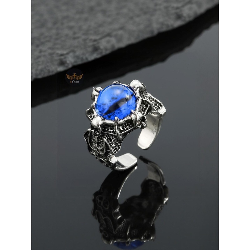 Teeragaj Stone-Studed Eye Shaped Adjustable Finger Ring