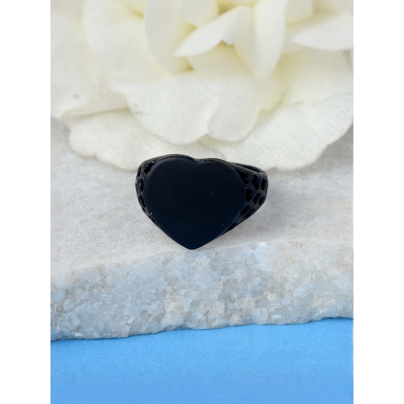 Brass Black Heartshape Fashion finger ring