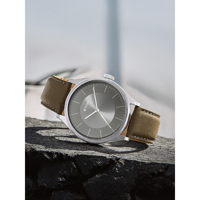 Titan Neo Eco Men Black Analogue watch 1802SL08