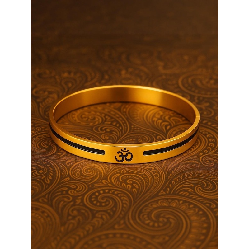 Vientiq Men Gold Bracelet