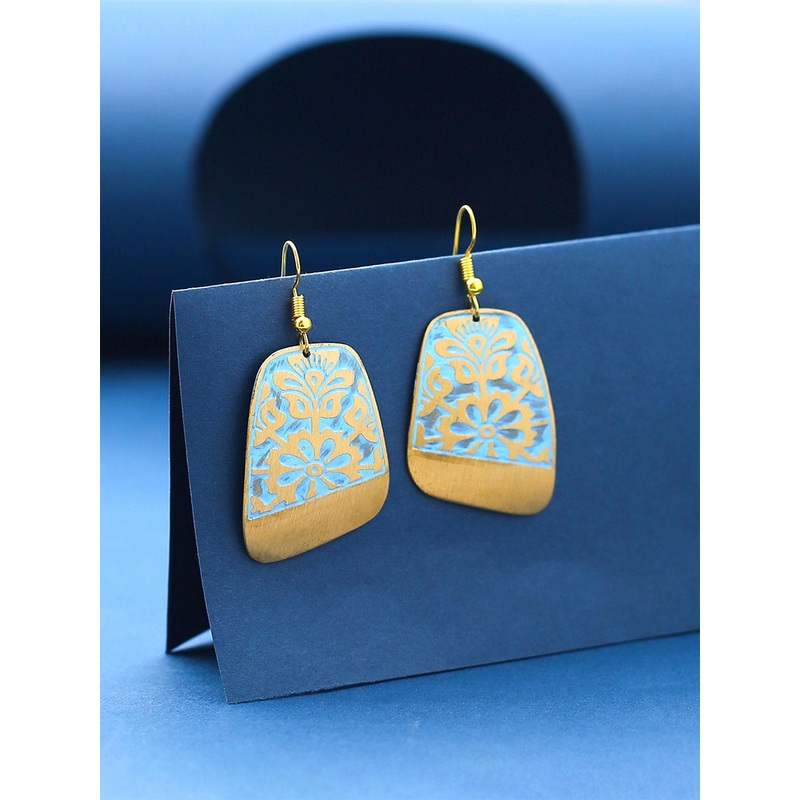Yellow Chimes Gold Plated Engraved Design Drop Earring