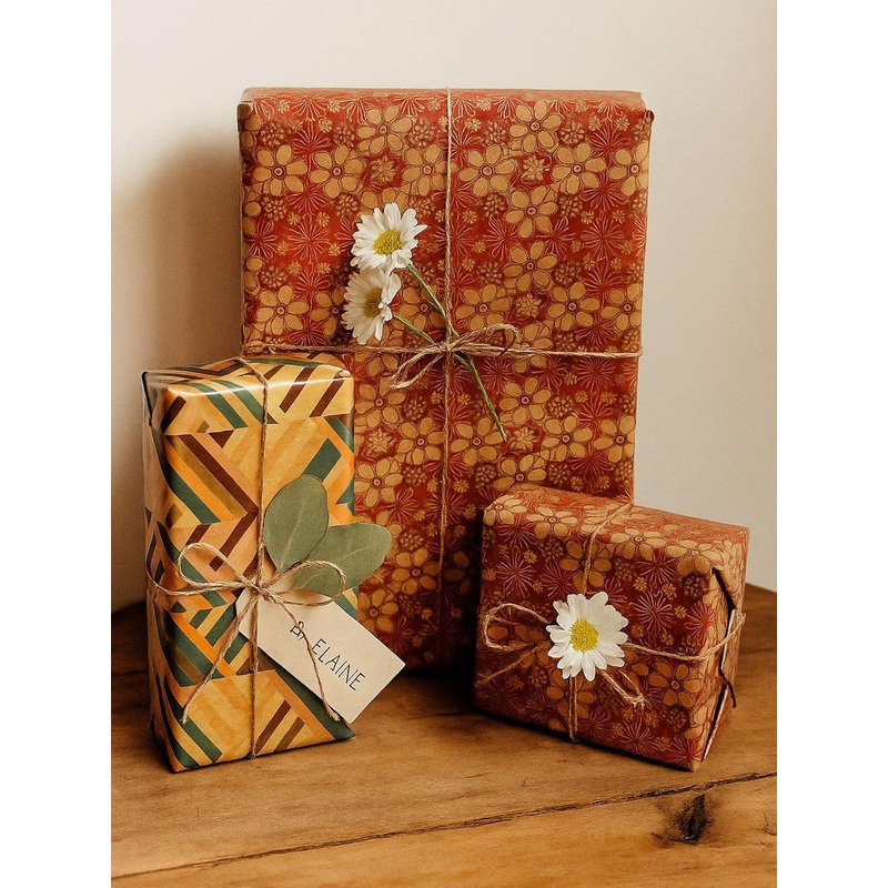 ARTSY Gold Toned & Red 4 Pieces Printed Gift Wrapping Paper Roll Stationery