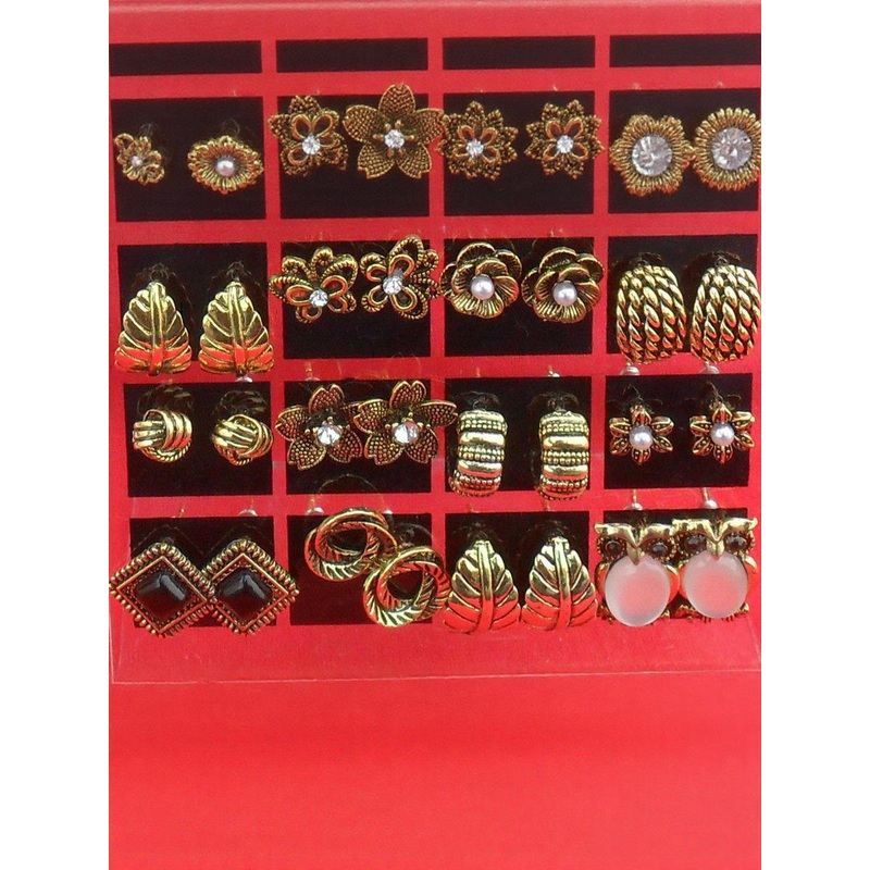 Beadworks Contemporary Studs Earrings