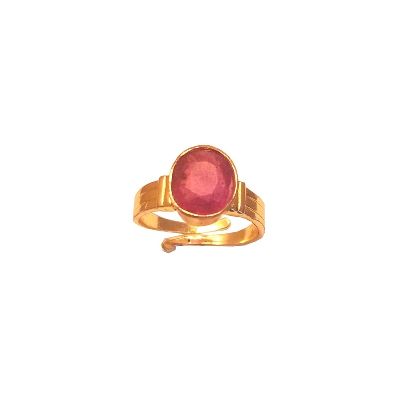 RAVIOUR LIFESTYLE Unisex Gold Plated 5.20 Ratti Ruby Studded Finger Ring