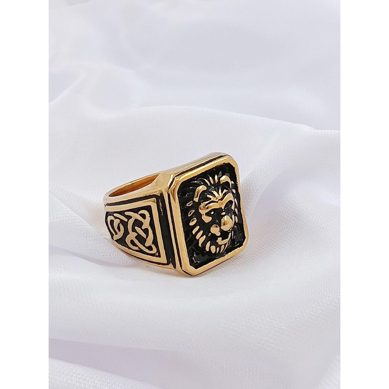 Saizen Men Gold-Plated Stainless Steel Lion Head And Celtic Knot Accents Finger Ring