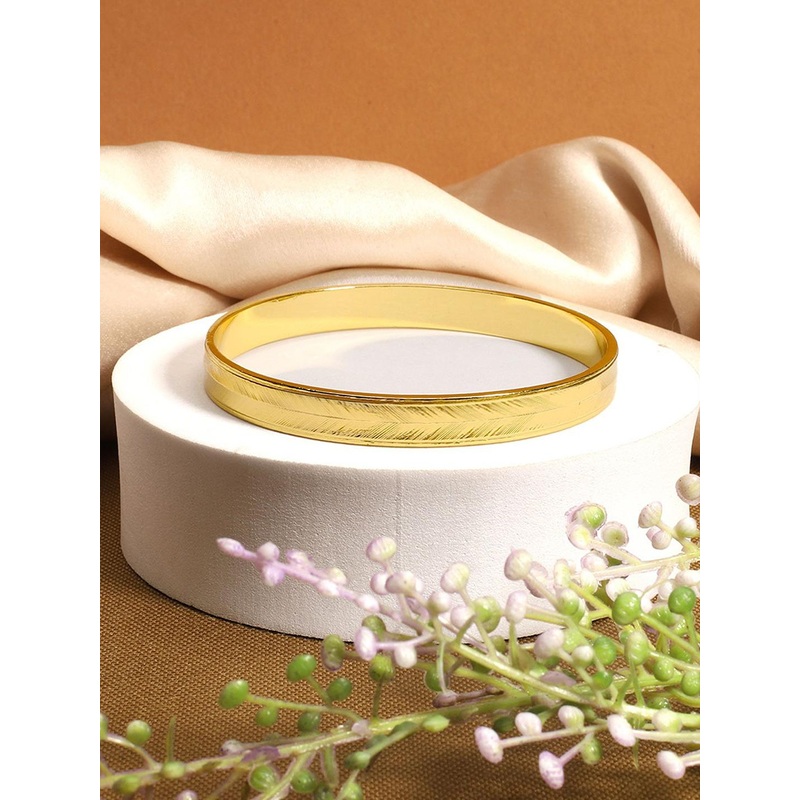 Yellow Chimes Unisex Bangle-Style Bracelet