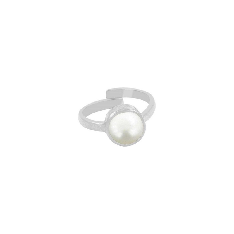 RAVIOUR LIFESTYLE 9.5 Carat Pearls Beaded Finger Ring