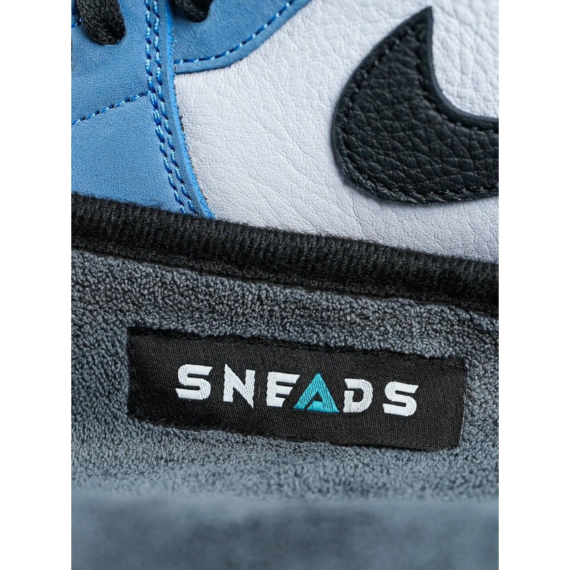 SNEADS Grey Shoe Cleaning Towel