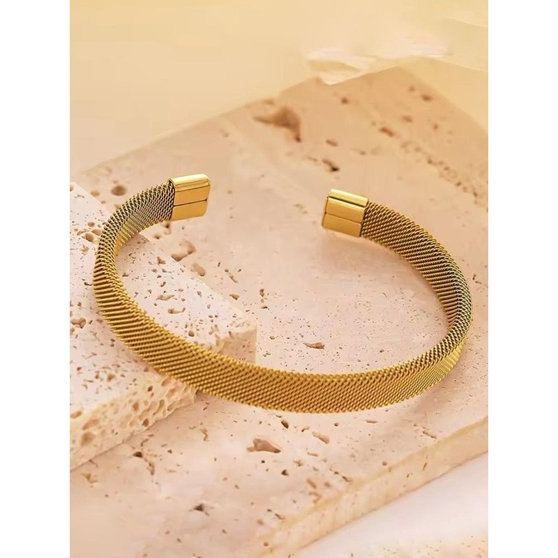 The Roadster Lifestyle Co. Men Gold-Plated Stainless Steel Wraparound Bracelet