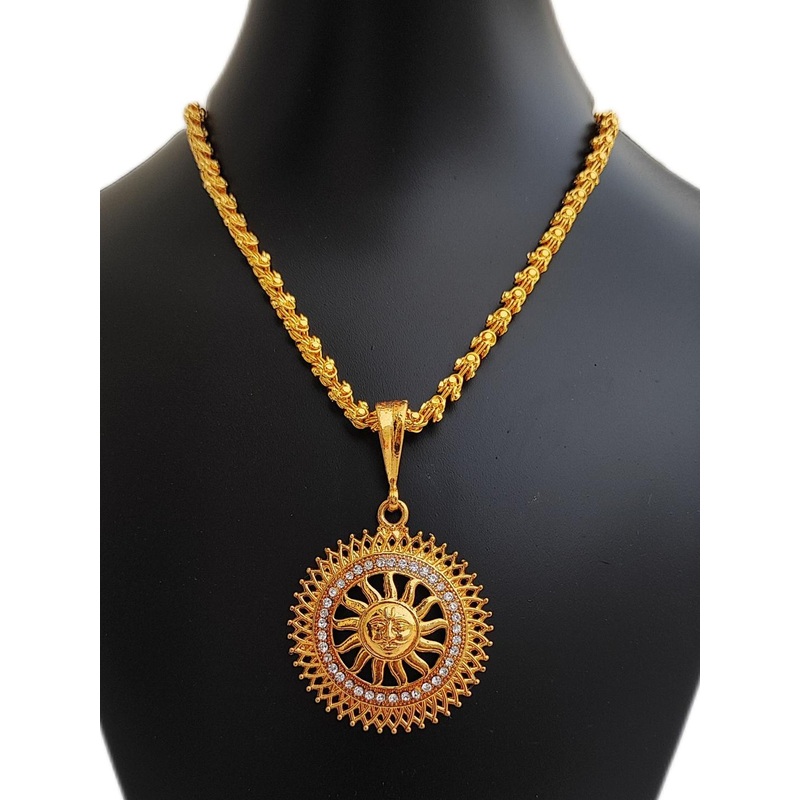 Jemeefly Gold-Plated Circular Pendants with Chains
