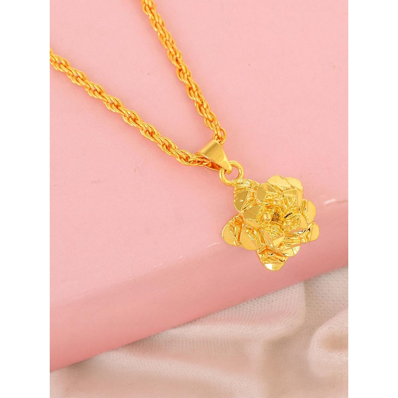 Brass Goldplated Rose Flower 3D Fashion pendant