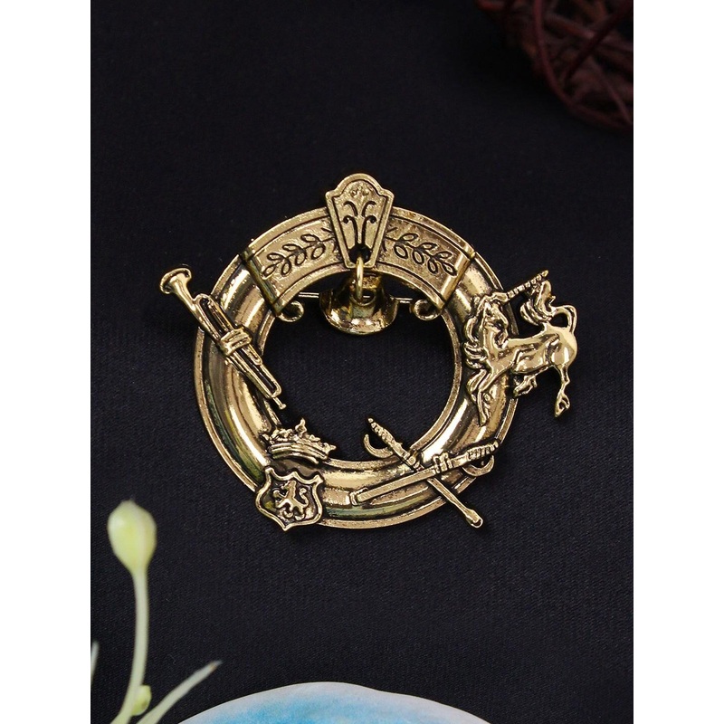 Kavove Men Crimson Circle Drape Brooch