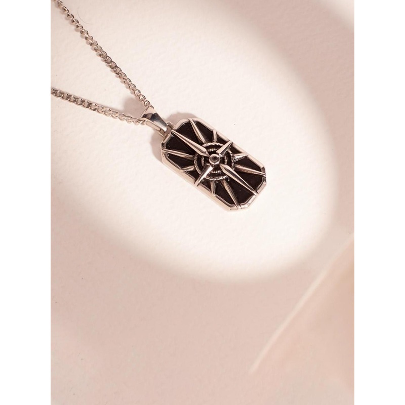 SALTY Unisex Stainless Steel Vintage Travel Pendant with Chain