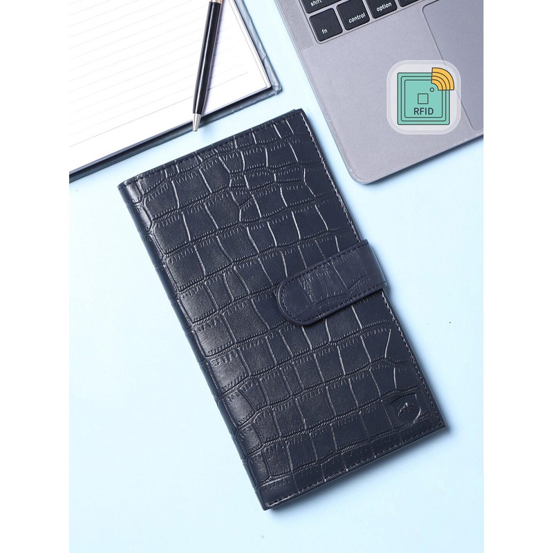 SAMTROH Unisex Blue Animal Textured Leather Passport Holder