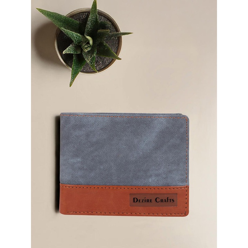 Dezire Crafts Men Brand Logo Textured Two Fold Wallet