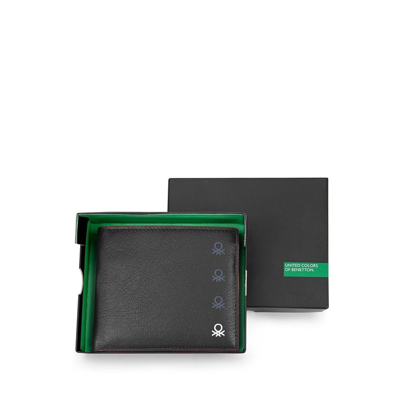 United Colors of Benetton Men Textured Leather Two Fold Wallet
