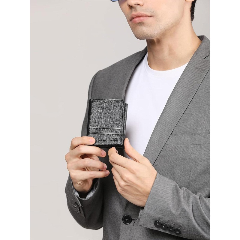 Swiss Eagle Men Leather Three Fold Wallet