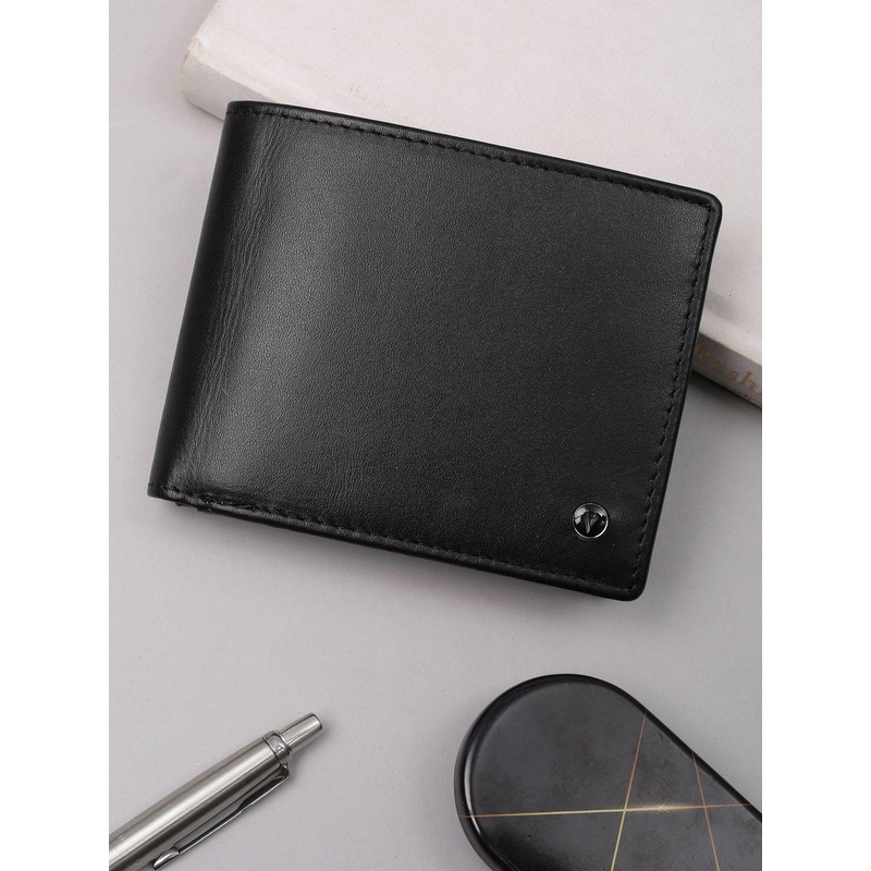 Van Heusen Men Leather Fashion