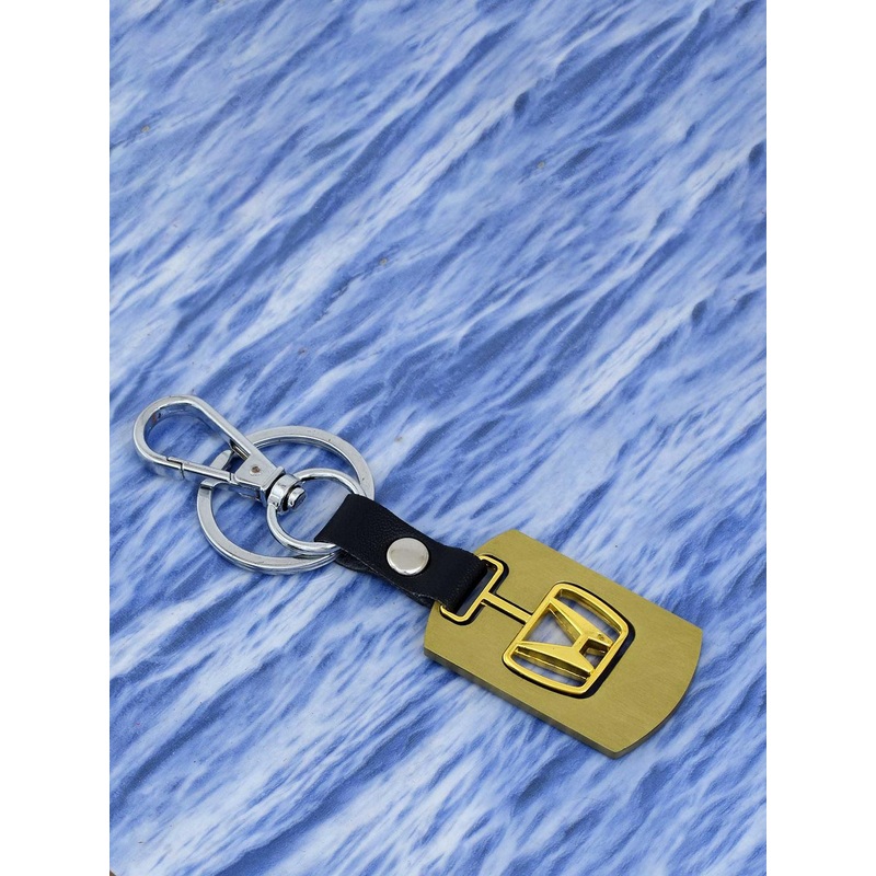 MEMOIR Textured Gold-Plated Hyundai SUV Key Chain