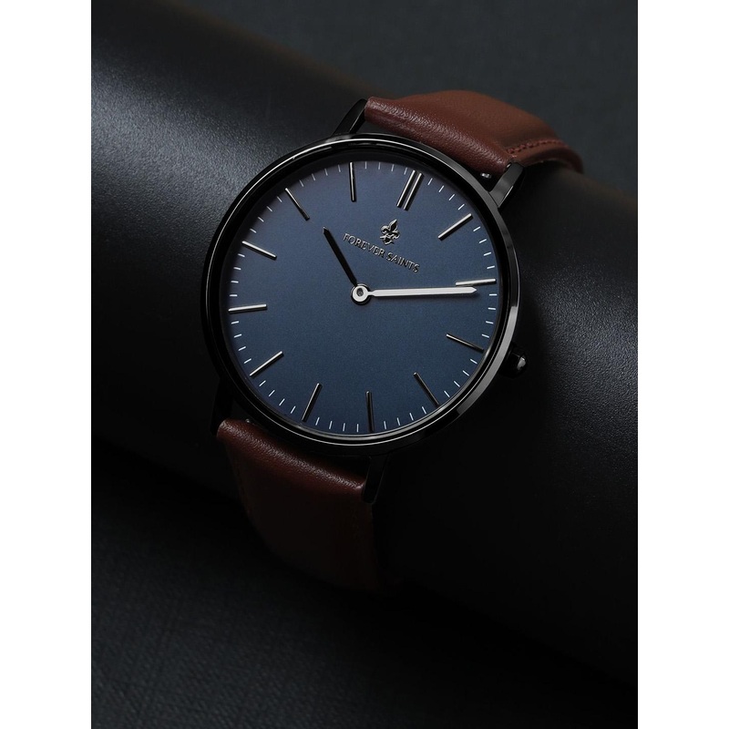 FOREVER SAINTS Men Brass Patterned Dial & Leather Straps Analogue Watch FSCM101NL01E