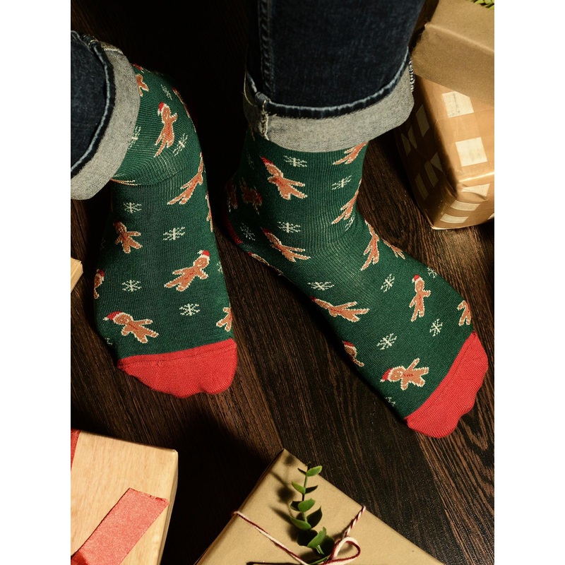 Mint & Oak Men Green & Red Printed Socks