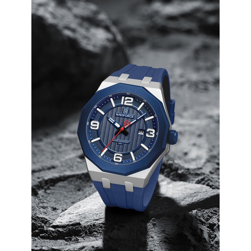 Naviforce Men Textured Dial Analogue Watch NF8079_S BE BE