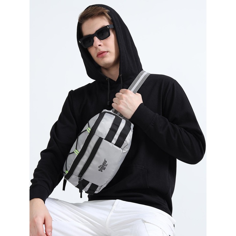 The Roadster Lifestyle Co Unisex Printed Soft Case Waist Pouch