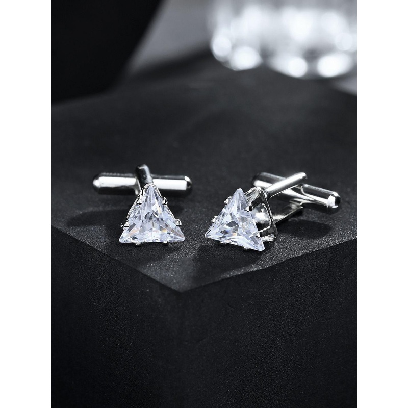 Voylla Geometric Cufflink