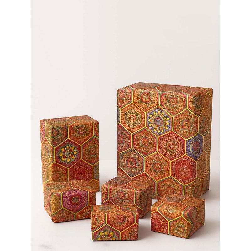 La Trove Set Of 10 Self Design Vibrant Hexa Design Gift Wrapping Paper