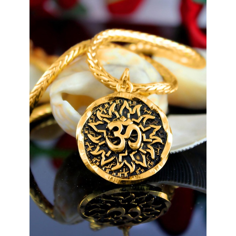 NAKABH Gold-Plated Oxidised Necklace & Pendant