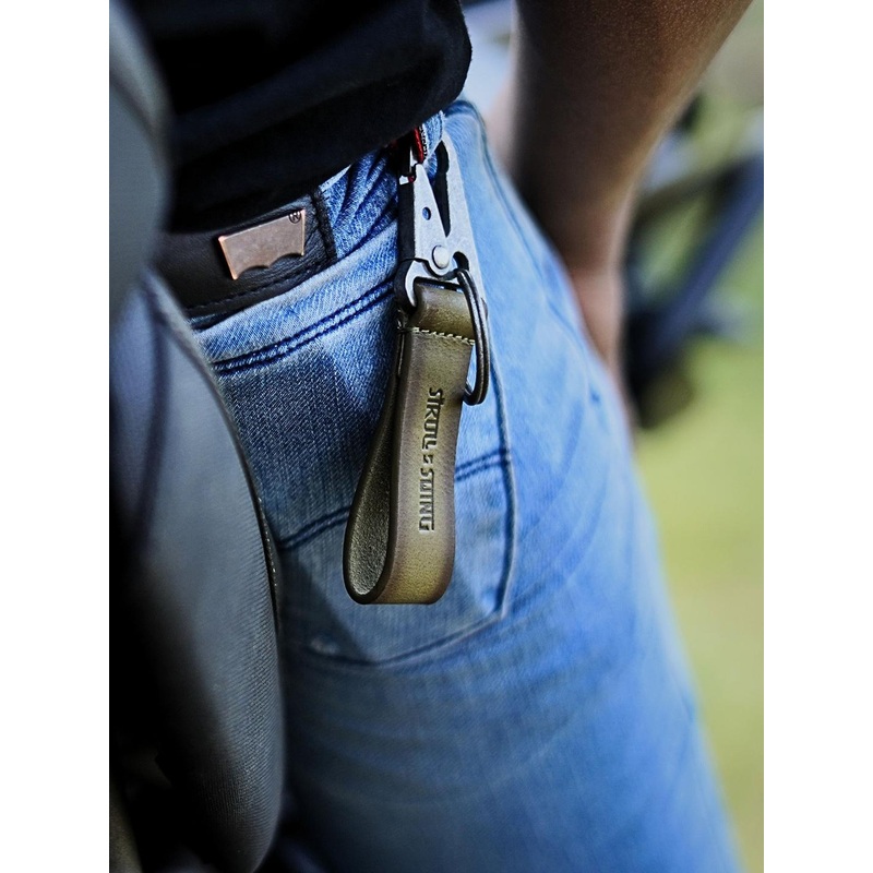 Stroll and swing Fusion Textured Leather Key Chain
