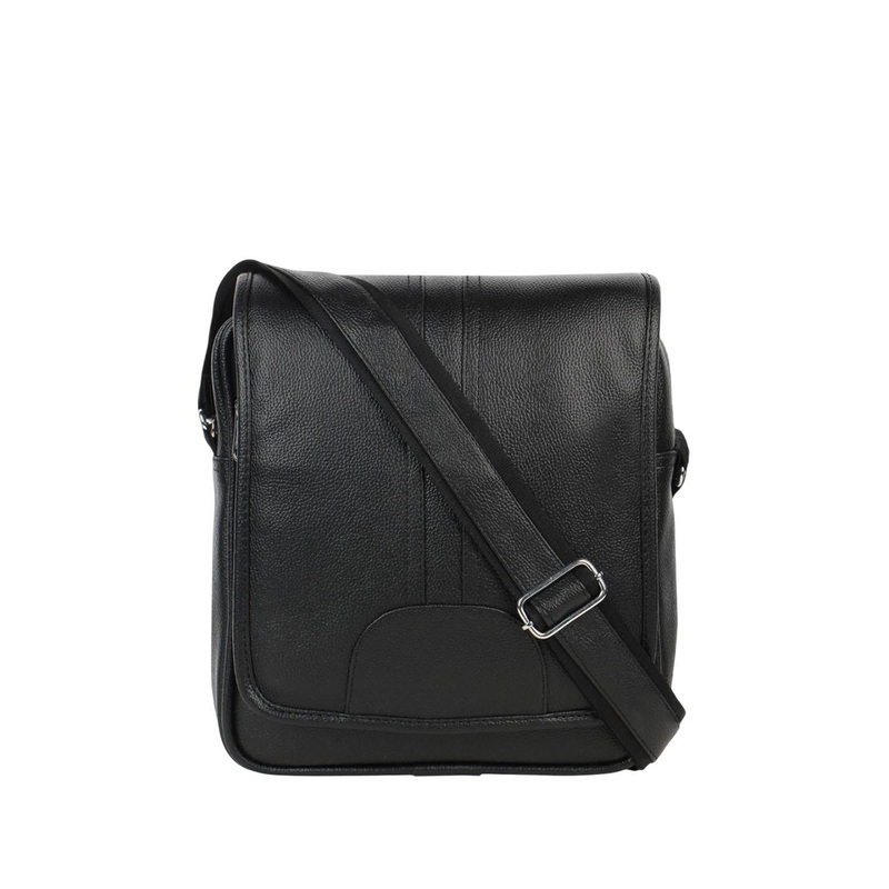 WILDAUK Men Solid Structured Leather Sling Bag
