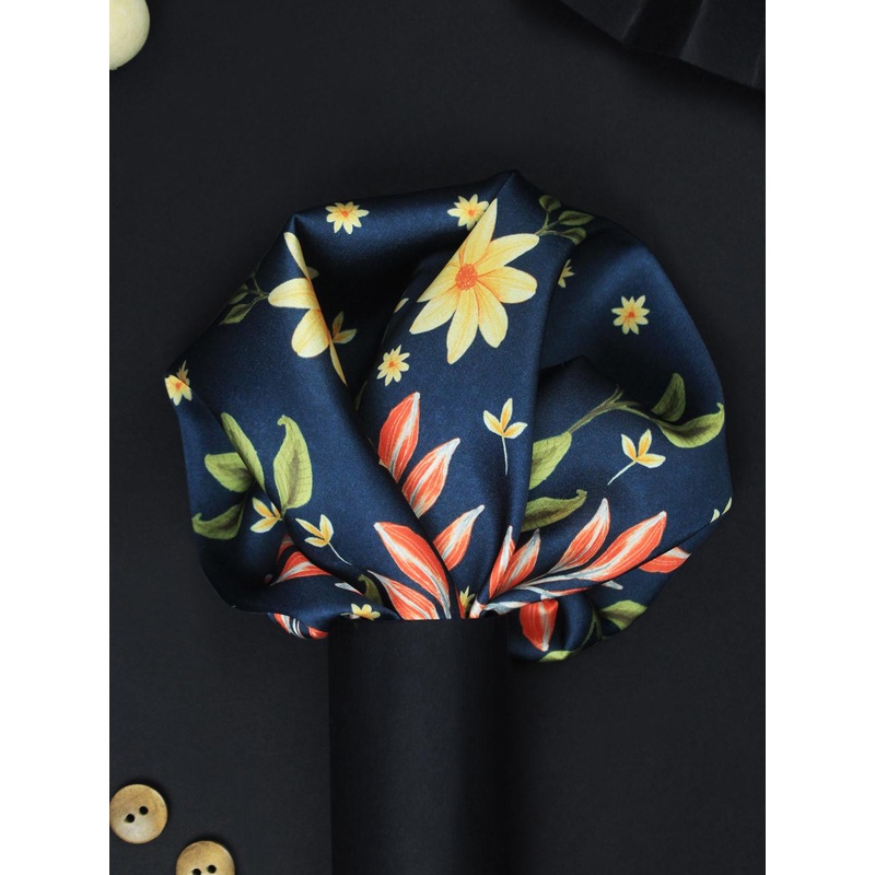 House of Pataudi Autumn Blooms Printed Pocket Square
